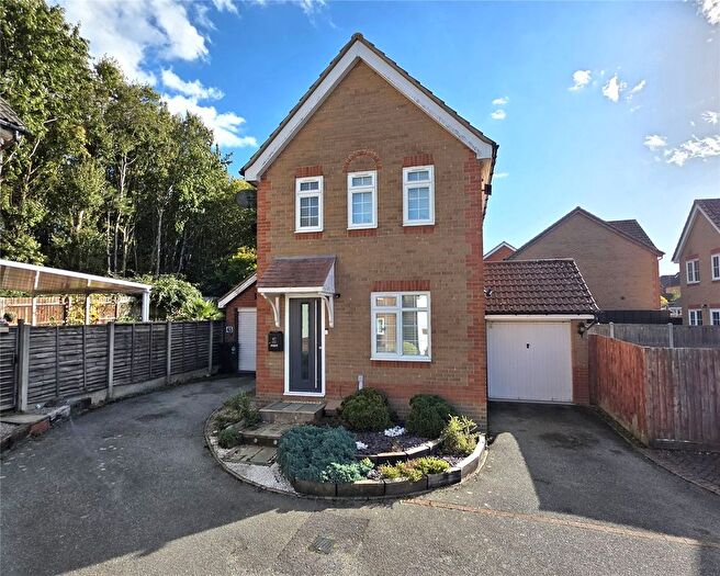 3 Bedroom Detached House For Sale In Stafford Crescent, Braintree, Essex, CM7