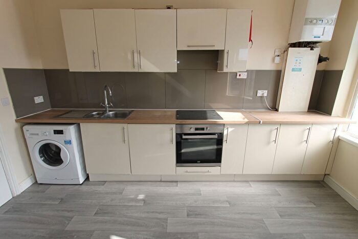 2 Bedroom Flat To Rent In Harlestone Road, Northampton, NN5