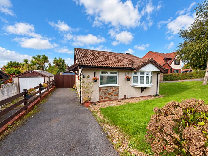 2 Bedroom Semi-Detached Bungalow For Sale In Heol Brithdir, Birchgrove, Swansea, SA7