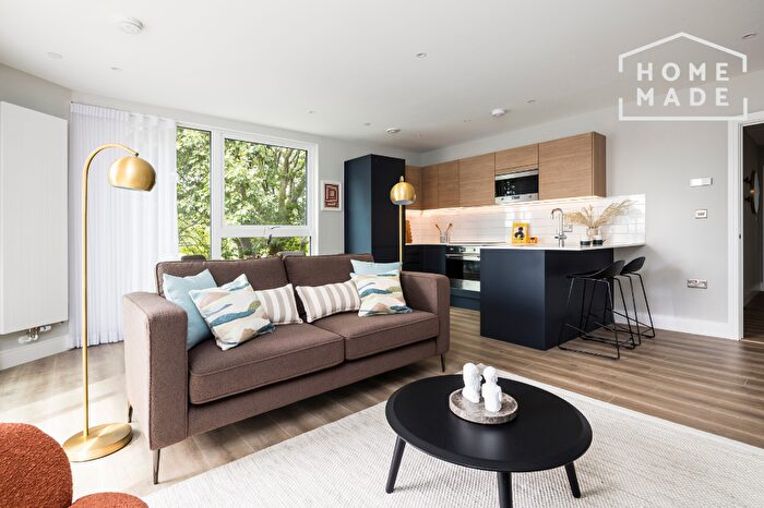 2 Bedroom Apartment To Rent In Neptune Wharf, SE8