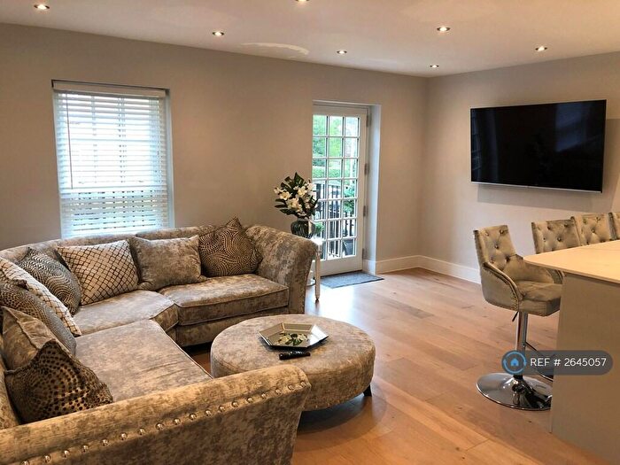 1 Bedroom Flat To Rent In Primrose Hill, Brentwood, CM14