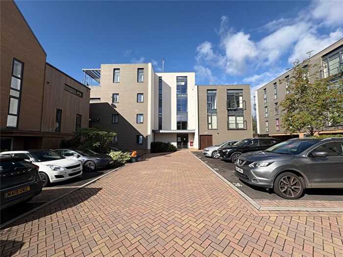 1 Bedroom Flat To Rent In Firepool View, Taunton, Somerset, TA1
