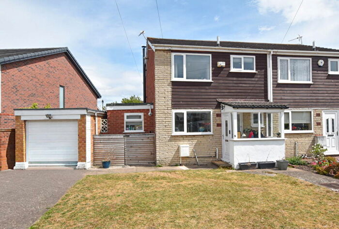 3 Bedroom Semi-Detached House For Sale In Pensby Close, Pensby, CH61