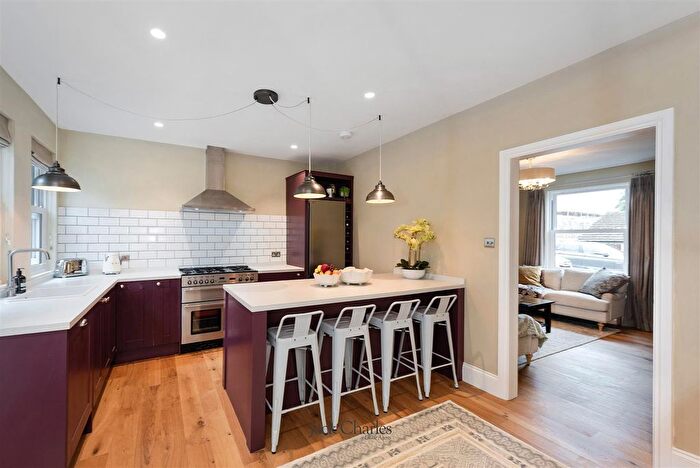 3 Bedroom Terraced House For Sale In Stewart Road, Tunbridge Wells, TN4