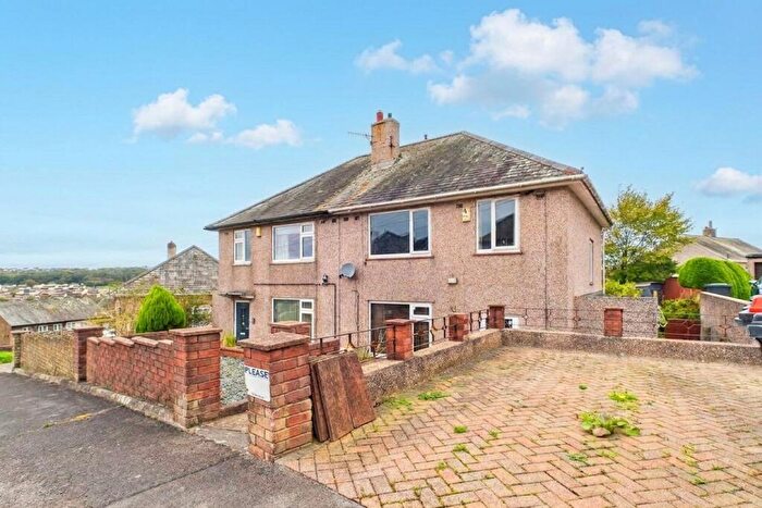 3 Bedroom Property For Sale In Hollins Close, Whitehaven, CA28