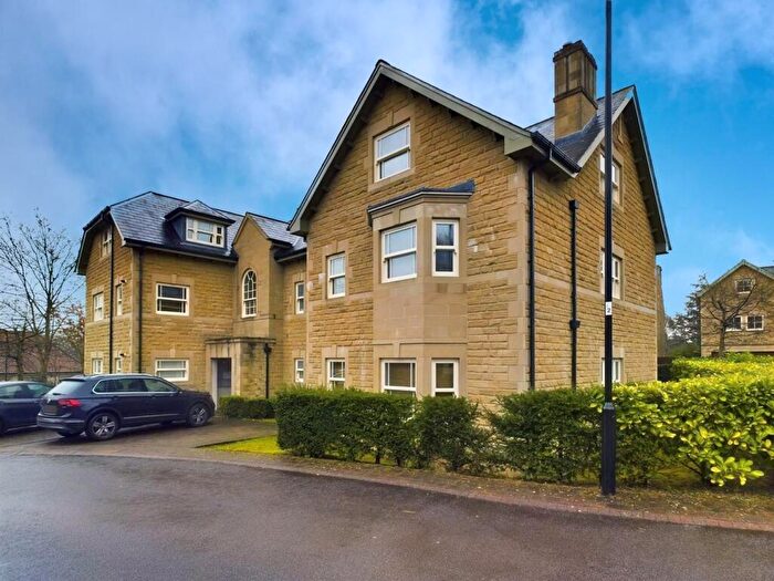 2 Bedroom Apartment To Rent In Blue Ridge Close, Ashfurlong Road, Dore, Sheffield, S17