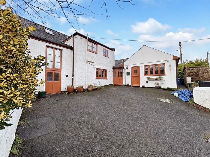 5 Bedroom Semi-Detached House For Sale In St. Michaels Road, Ponsanooth, Truro, TR3