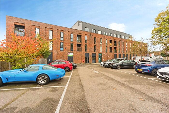 2 Bedroom Flat For Sale In Cross Street, Sale, Greater Manchester, M33
