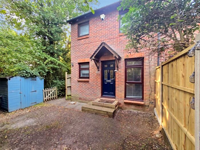 1 Bedroom Terraced House For Sale In Larks Meade, Earley, Reading, Berkshire, RG6