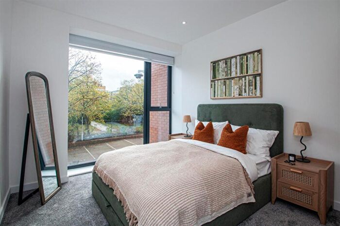 1 Bedroom Apartment To Rent In Silbury Court, Milton Keynes, MK9