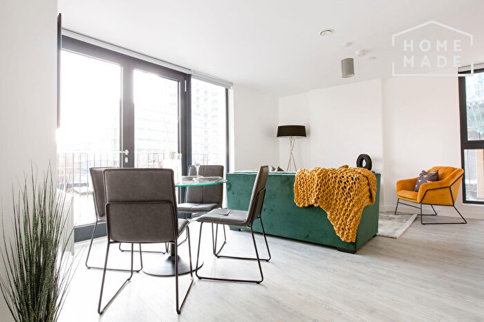2 Bedroom Flat To Rent In Vox, Trentham Street, M15