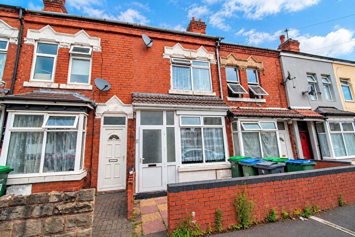 2 Bedroom Property To Rent In Highbury Road, Smethwick, B66