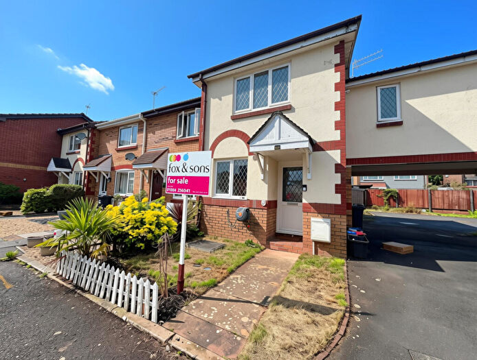 3 Bedroom End Of Terrace House For Sale In Mead Close, Cullompton, EX15