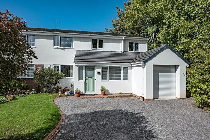 5 Bedroom Semi-Detached House For Sale In Alcott Close, Dorridge, Solihull, B93