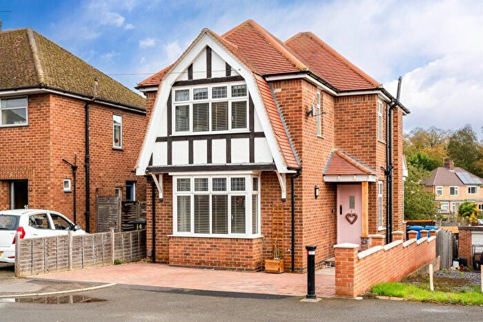3 Bedroom Detached House For Sale In Mayfield Road, Desborough, Kettering, NN14