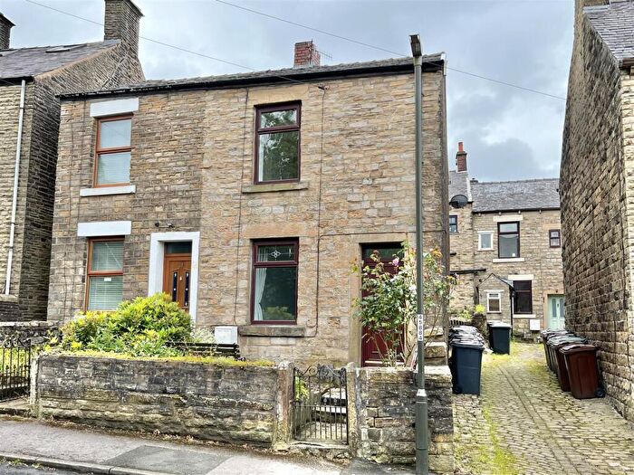 2 Bedroom Semi-Detached House To Rent In Church Street, Hadfield, Glossop, SK13