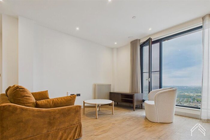 Studio To Rent In Selborne Road, Walthamstow | London, E17