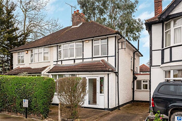 3 Bedroom Semi-Detached House For Sale In Palmerston Road, Twickenham, TW2