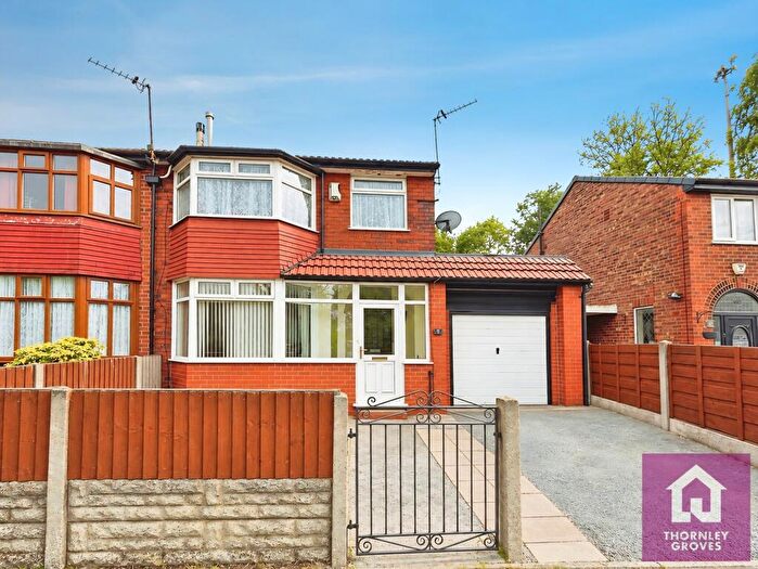3 Bedroom Semi-Detached House For Sale In Canal Bank, Monton, M30
