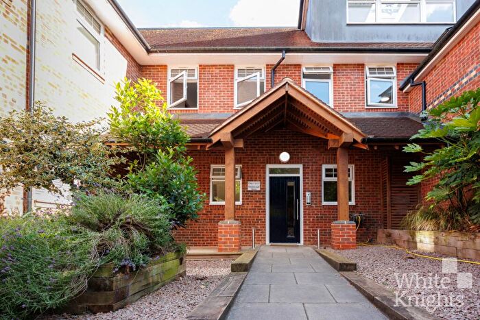 1 Bedroom Flat For Sale In Marlborough House, Basingstoke Road, Spencers Wood, Reading, Berkshire, RG7
