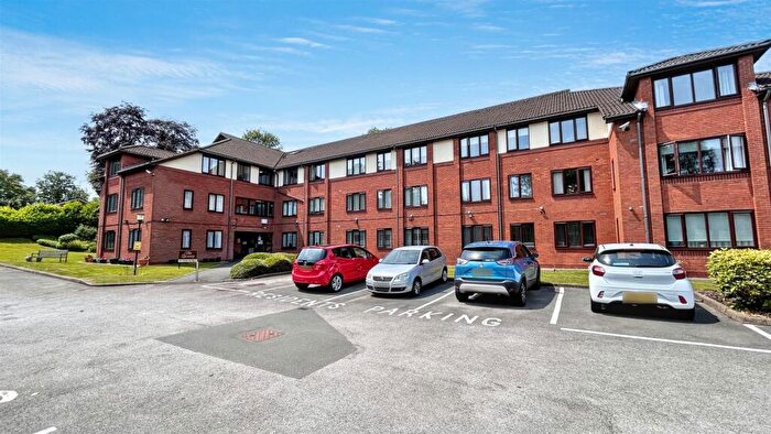 2 Bedroom Retirement Property For Sale In The Spinney, Redditch Road, Kings Norton, B38