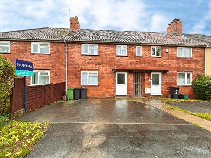 3 Bedroom Terraced House For Sale In Kingshill Road, Bristol, BS4