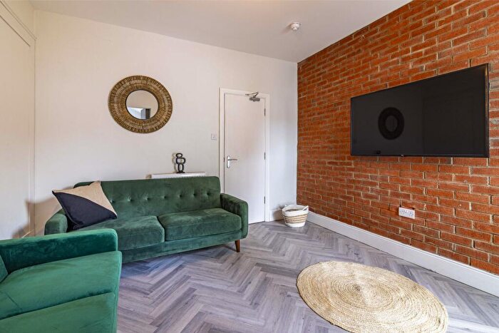 5 Bedroom Terraced House To Rent In All Ensuites // Spare Room // Ripon St // Bed // Aug, LN5