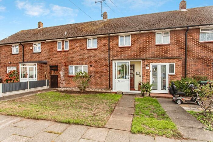 4 Bedroom Terraced House For Sale In Cokefield Avenue, Southend-On-Sea, Essex, SS2