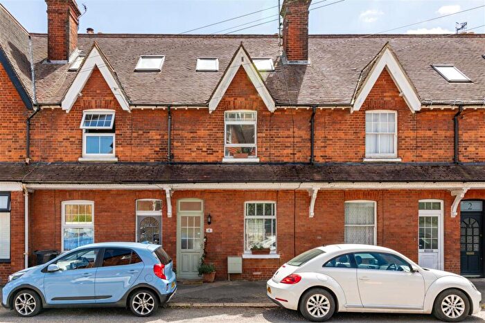 3 Bedroom Terraced House For Sale In North Station Approach, South Nutfield, RH1
