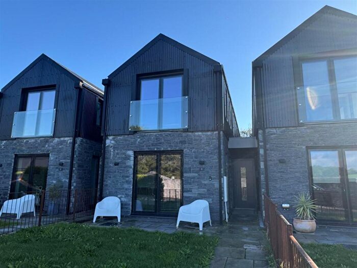 2 Bedroom Terraced House To Rent In Lovering Dry, Charlestown, St Austell, PL25