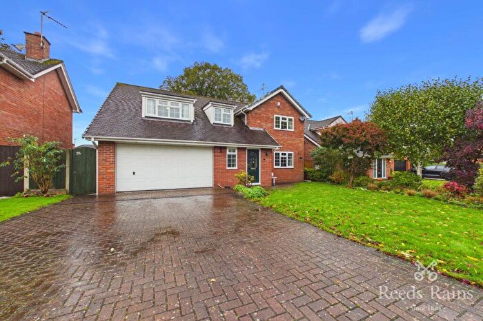 5 Bedroom Detached House For Sale In Blackshaw Close, Congleton, Cheshire, CW12
