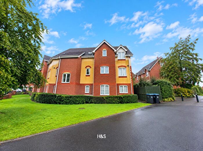 2 Bedroom Apartment For Sale In Warren House Walk, Walmley, Sutton Coldfield, B76