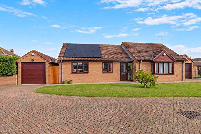 3 Bedroom Detached Bungalow For Sale In Pinfold Close, Doncaster, DN9