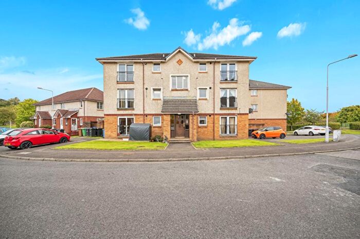 3 Bedroom Flat For Sale In Grange Wynd, Dunfermline, KY11