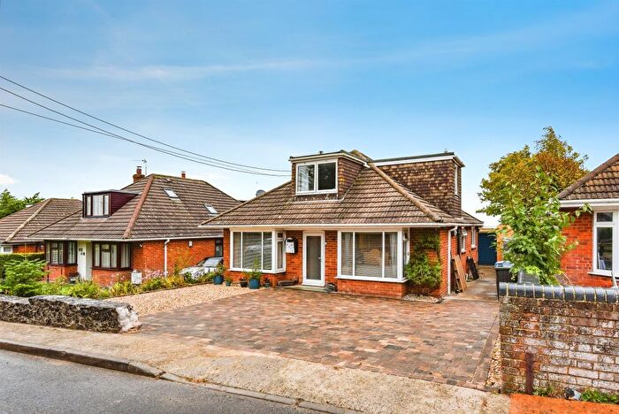 3 Bedroom Detached Bungalow For Sale In Newtown, Westbury, BA13