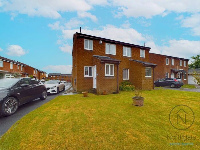 3 Bedroom Semi-Detached House To Rent In Fallow Road, Newton Aycliffe, DL5