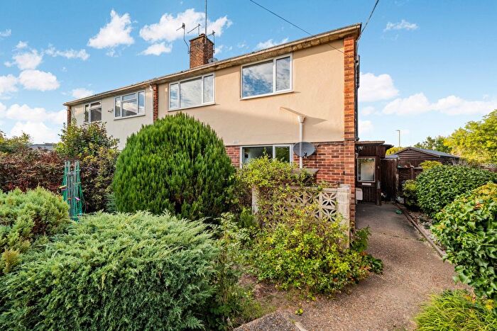2 Bedroom Maisonette For Sale In Oxted Road, Godstone, RH9