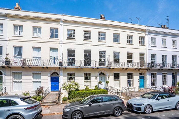 2 Bedroom Apartment For Sale In Montpellier Spa Road, Cheltenham, GL50