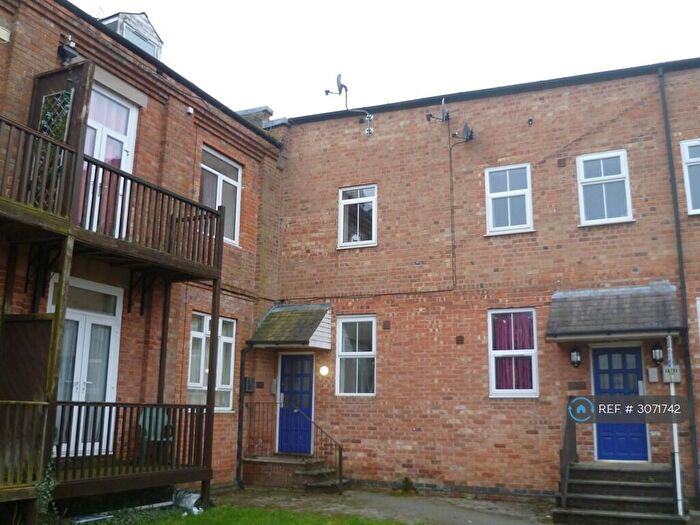 1 Bedroom Flat To Rent In Drewry Court, Derby, DE22