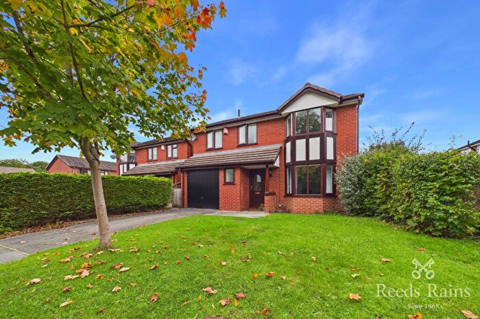 4 Bedroom Detached House For Sale In Arran Close, Holmes Chapel, Crewe, Cheshire, CW4
