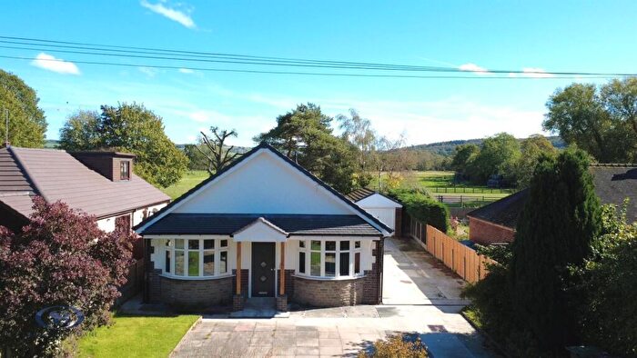 3 Bedroom Detached Bungalow For Sale In Moss Road, Congleton, CW12