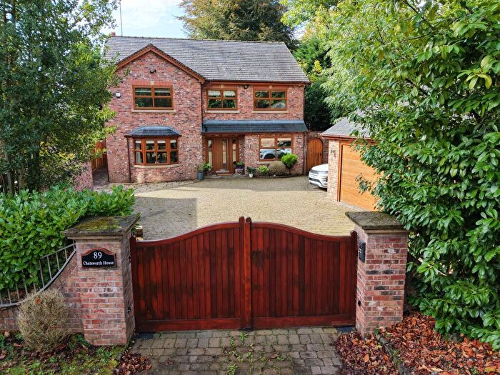 4 Bedroom Detached House For Sale In Chatsworth Road, Worsley, M28