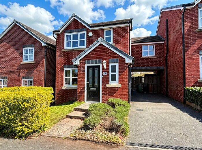 4 Bedroom Semi-Detached House For Sale In Rowan Crescent, Hyde, SK14
