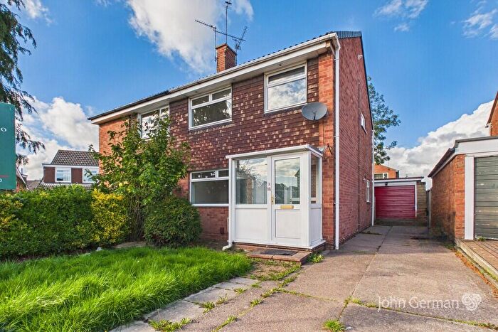 3 Bedroom Semi-Detached House For Sale In Southgate Close, Mickleover, DE3