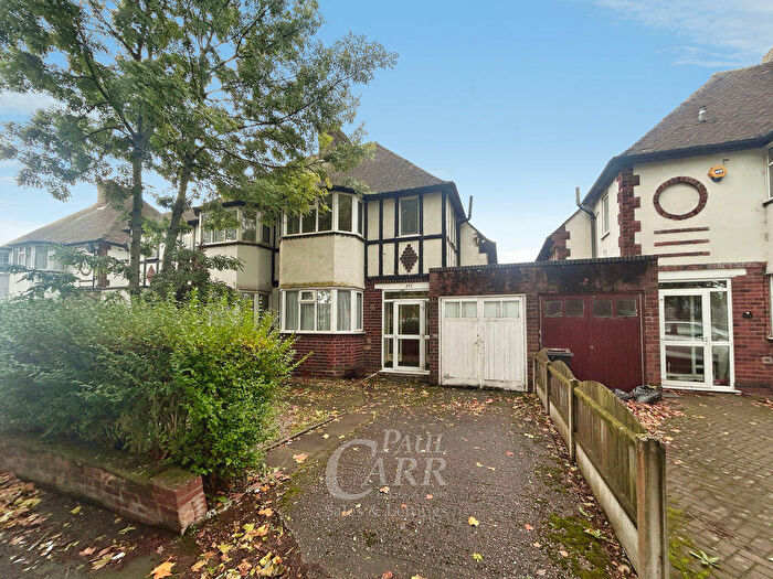 3 Bedroom Semi-Detached House For Sale In Aldridge Road, Perry Barr, Birmingham, B42