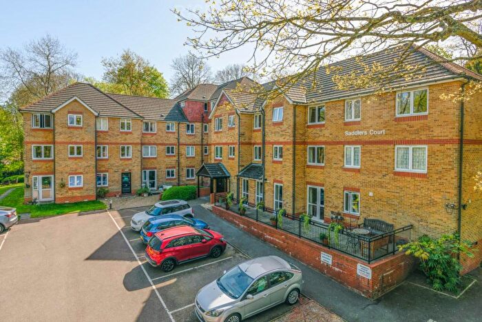 1 Bedroom Retirement Property For Sale In Saddlers Court, Epsom, KT18