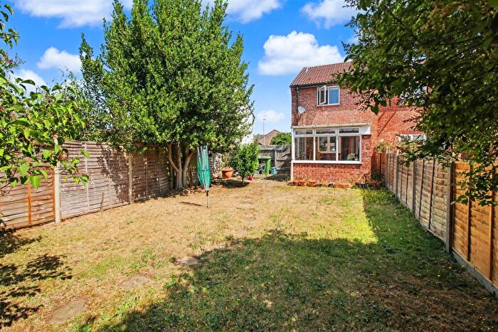 2 Bedroom End Of Terrace House For Sale In Pyehurn Mews, Taverham, Norwich, NR8