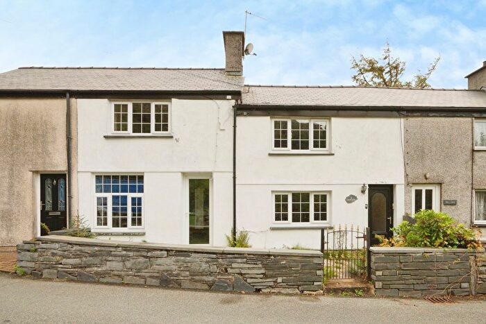 2 Bedroom Terraced House For Sale In Glanllyn, Blaenau Ffestiniog, Gwynedd, LL41