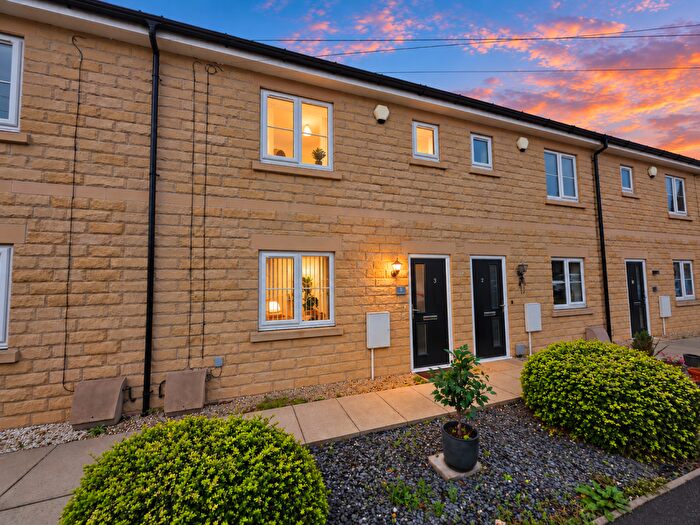 4 Bedroom Town House For Sale In Watson Street, Hoyland, Barnsley, S74