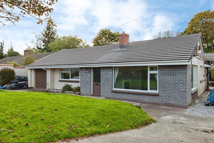 4 Bedroom Bungalow For Sale In Bridgemead Close, St. Austell, Cornwall, PL26